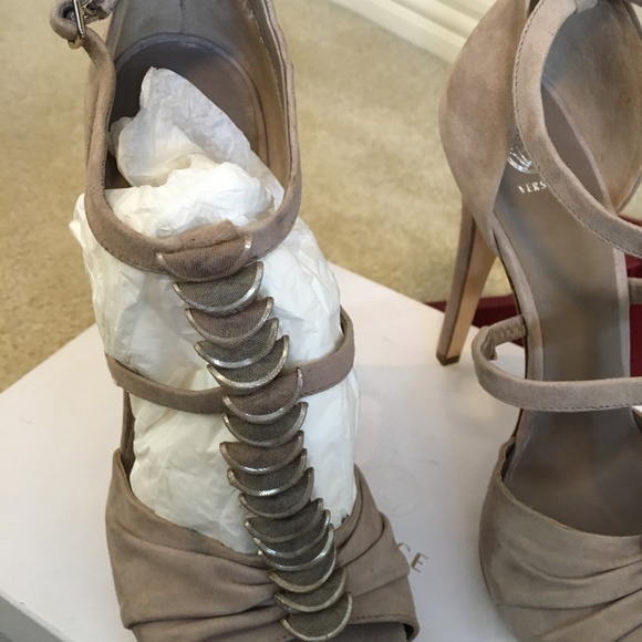 BNIB Versace sandal - size 9.5 - Picture 7 of 13